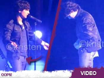 Video – Joe Jonas Hosen-Panne