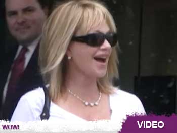 Video – Melanie Griffith aus Rehab entlassen