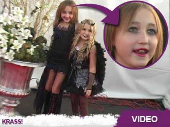 Video – Miley Cyrus kleine Schwester Noah