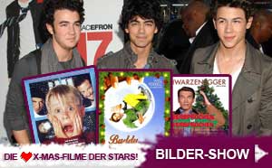 Bilder – Die „Jonas Brothers” & andere VIPs und ihre Lieblings-X-Mas-Movies