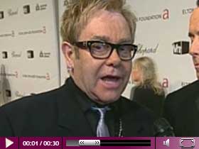 Video – Elton John – Angst nach „schwulem Jesus”-Spruch