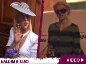 Video – Lady GaGa geht mit Britney Spears ins Tonstudio