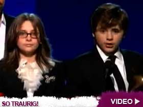 Video – Paris und Prince Michael Jacksons bewegende Rede an ihren Daddy