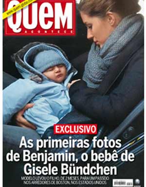 Hier zeigt sie zum ersten Mal ihren kleinen Benjamin!